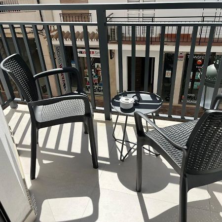 Apartamentos Mombasa 2 Planta Nerja Kültér fotó