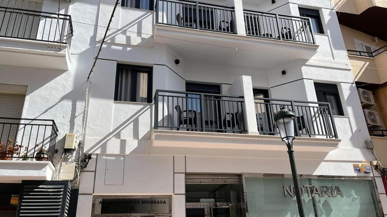 Apartamentos Mombasa 2 Planta Nerja Kültér fotó