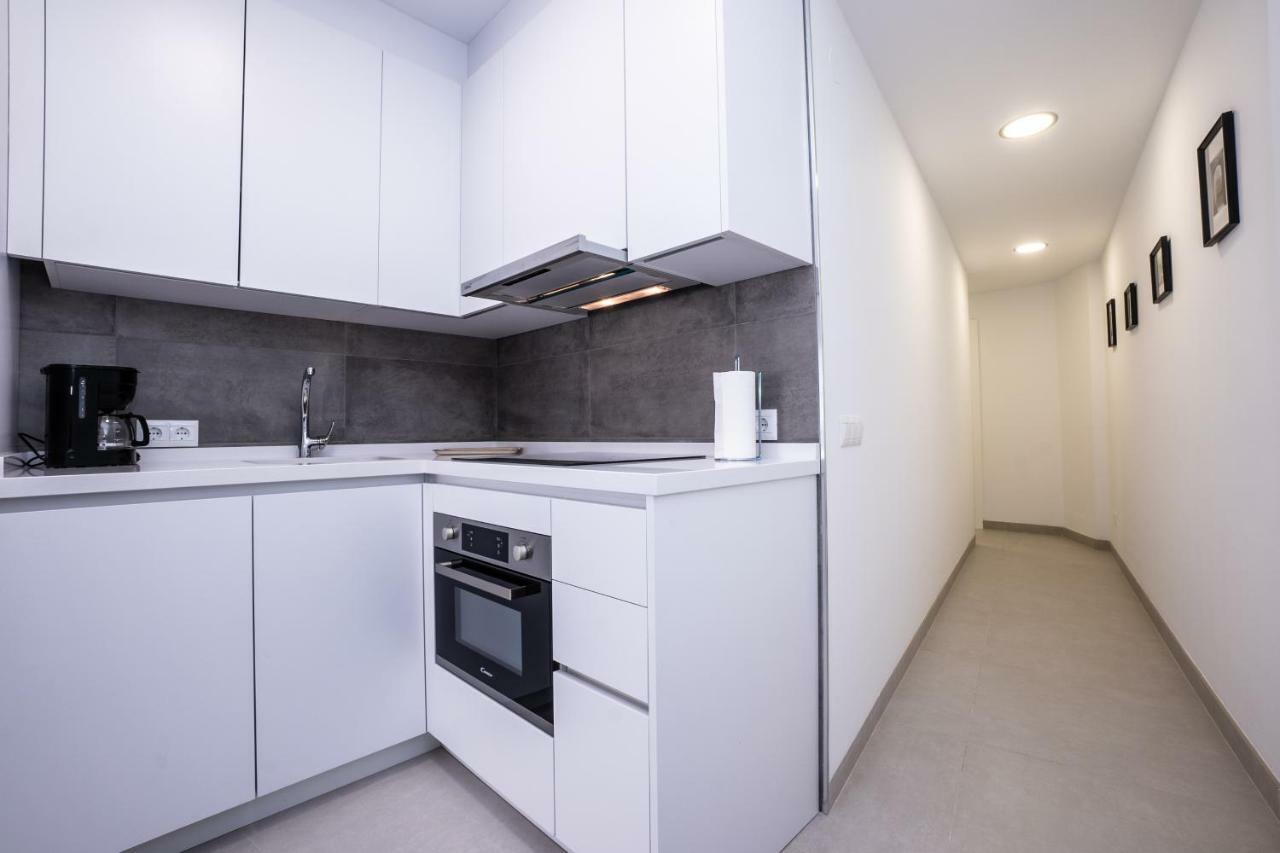 Apartamentos Mombasa 2 Planta Nerja Kültér fotó