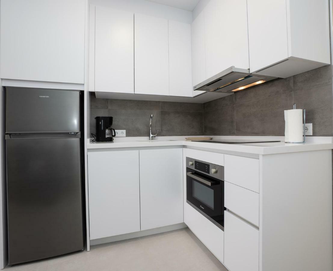 Apartamentos Mombasa 2 Planta Nerja Kültér fotó
