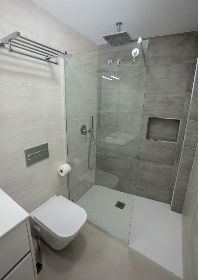 Apartamentos Mombasa 2 Planta Nerja Kültér fotó
