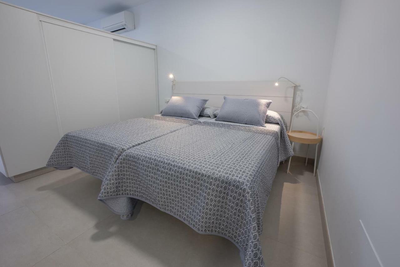 Apartamentos Mombasa 2 Planta Nerja Kültér fotó