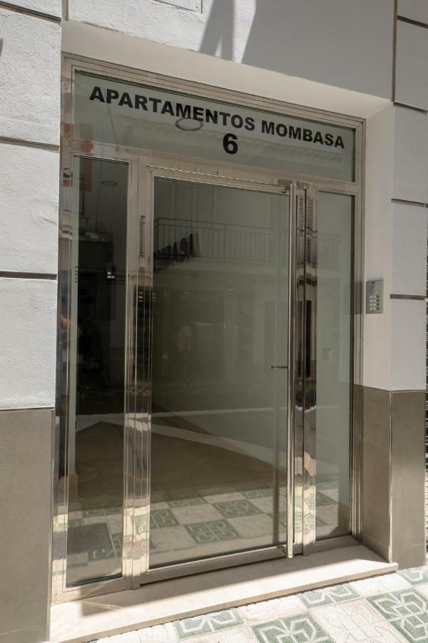 Apartamentos Mombasa 2 Planta Nerja Kültér fotó